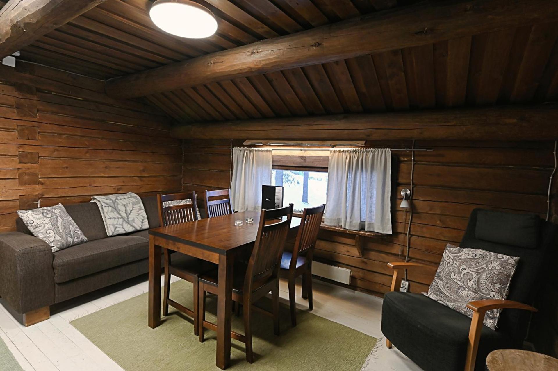 Classic Log Cabin Ski-In Ski-Out レヴィ エクステリア 写真