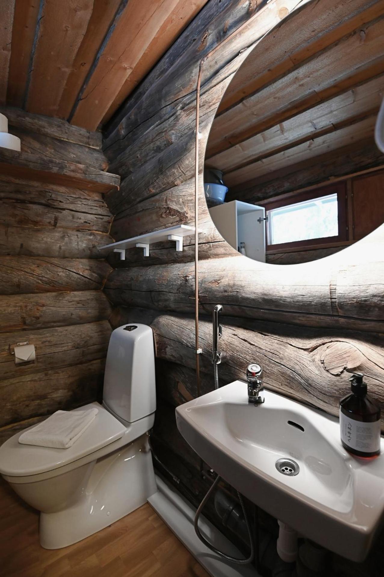 Classic Log Cabin Ski-In Ski-Out レヴィ 部屋 写真